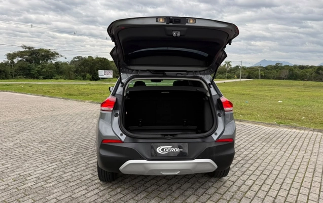 imagem-https://www.socarrao.com.br/sc-vehicle-images-prod/4322225/1791572823254-10_040544.jpg