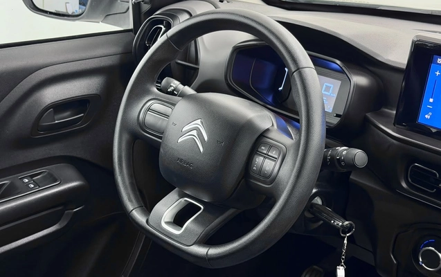 imagem-https://www.socarrao.com.br/sc-vehicle-images-prod/4322234/1791572937836-d472bad01c114685ac23e5051dc53734_1791571778691.jpg