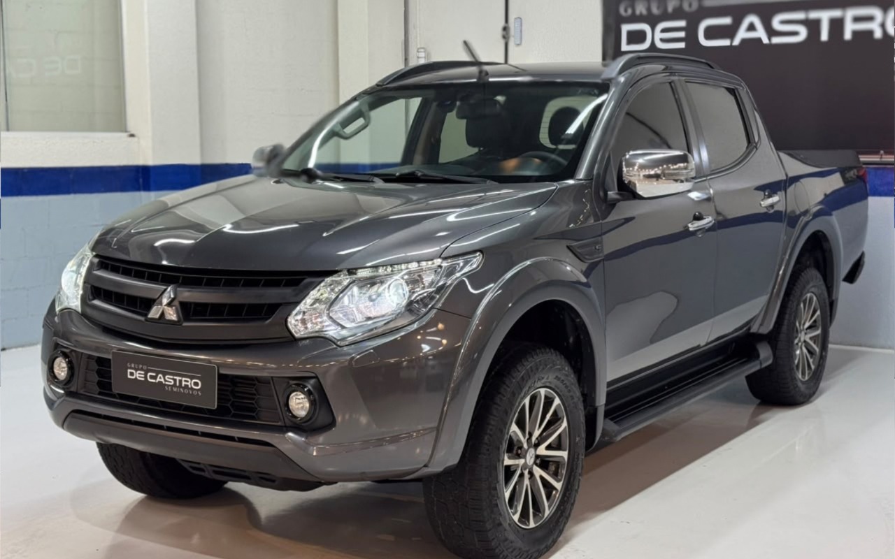 Mitsubishi L200 2020 Cinza — foto 1 de 3