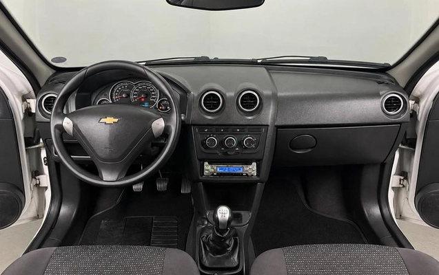 imagem-https://www.socarrao.com.br/sc-vehicle-images-prod/4322308/1791581114070-8559787_13_B_819b8dcd11.jpeg