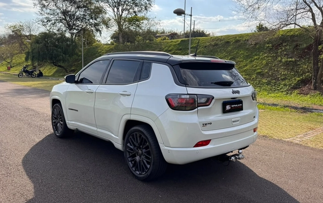 imagem-https://www.socarrao.com.br/sc-vehicle-images-prod/4322350/1791573782018-V2hhdHNBcHAgSW1hZ2UgMjAyNi0wOS0yOSBhdCAxNi4xMi4yOCAoMSkuanBlZw.jpeg