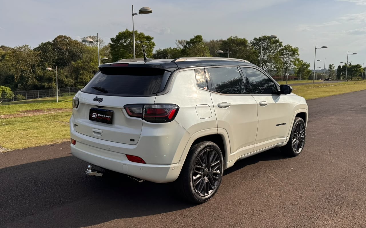 imagem-https://www.socarrao.com.br/sc-vehicle-images-prod/4322350/1791573782159-V2hhdHNBcHAgSW1hZ2UgMjAyNi0wOS0yOSBhdCAxNi4xMi4yOCAoMykuanBlZw.jpeg