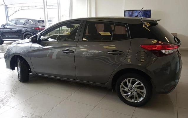 imagem-https://www.socarrao.com.br/sc-vehicle-images-prod/4322355/1792070005433-8560643_4_B_4b7cc512ab.jpeg