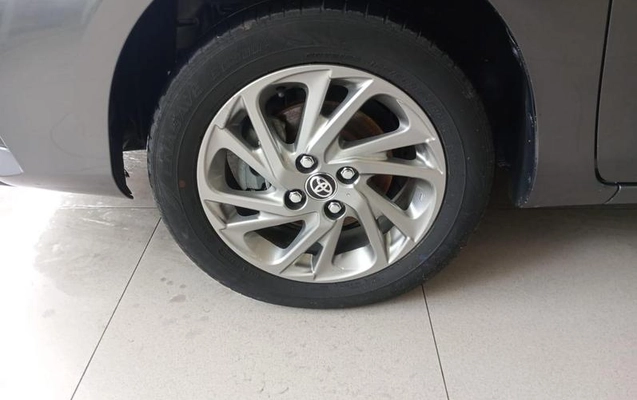 imagem-https://www.socarrao.com.br/sc-vehicle-images-prod/4322355/1792070005436-8560643_5_B_e3f13a7445.jpeg