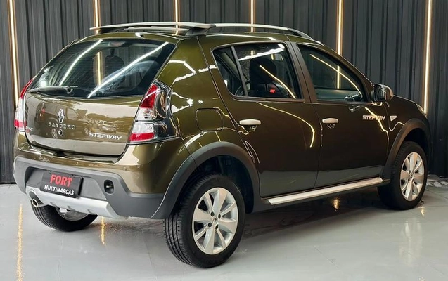 imagem-https://www.socarrao.com.br/sc-vehicle-images-prod/4322370/1791573896458-8556961_0_B_bcf5e2dd9a.jpeg