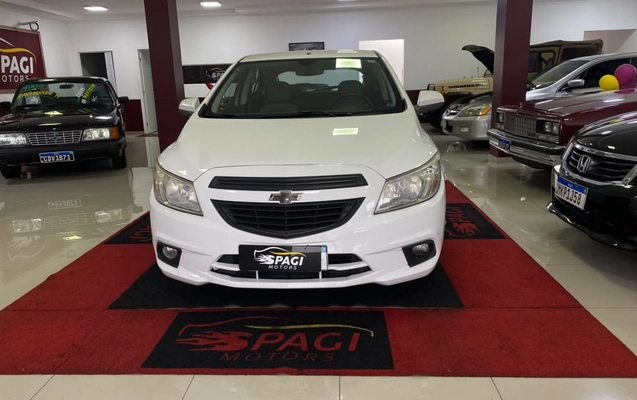 imagem-https://www.socarrao.com.br/sc-vehicle-images-prod/4322403/1791574470191-vehicle_image_1791571429_916c7f760ab7f1ccece942be165d456d.jpeg