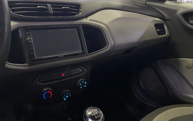imagem-https://www.socarrao.com.br/sc-vehicle-images-prod/4322403/1791574470203-vehicle_image_1791571434_6a8cc76a8cc62123652593dede02af88.jpeg