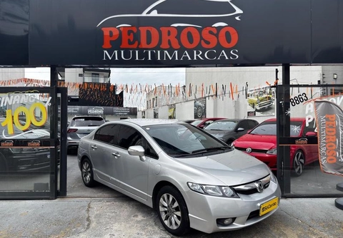 Honda Civic 2011 Prata — foto 1 de 3