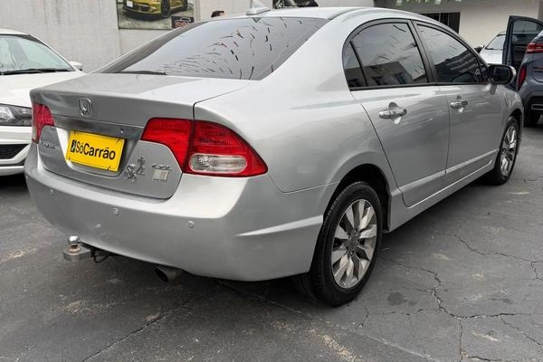 imagem-https://www.socarrao.com.br/sc-vehicle-images-prod/4322419/1791574394785-8560674_4_B_8d304b042f.jpeg