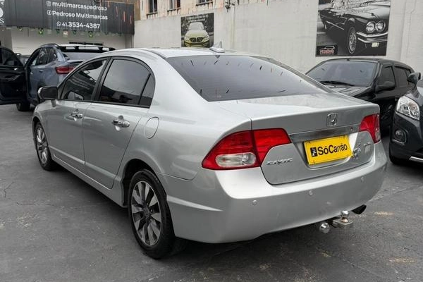 imagem-https://www.socarrao.com.br/sc-vehicle-images-prod/4322419/1791574394787-8560674_5_B_9cc63e2eb9.jpeg