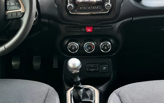 imagem-https://www.socarrao.com.br/sc-vehicle-images-prod/4322420/1791574405756-12cb5031-0bd0-41ce-9edf-c393baa73a6f.jpg