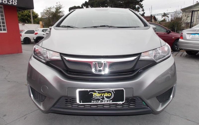 imagem-https://www.socarrao.com.br/sc-vehicle-images-prod/4322424/1791574456254-8560571_0_B_be916edc28.jpeg