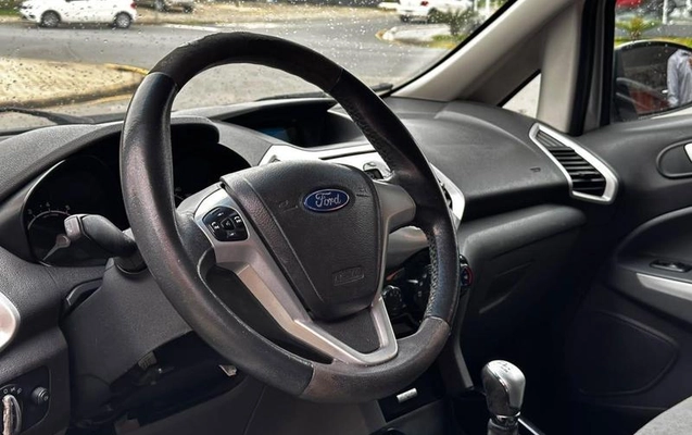 imagem-https://www.socarrao.com.br/sc-vehicle-images-prod/4322432/1791574560843-8556352_8_B_8b7fd78875.jpeg
