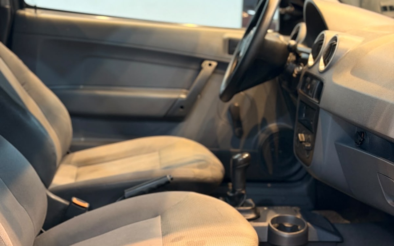 imagem-https://www.socarrao.com.br/sc-vehicle-images-prod/4322468/1791574741754-V2hhdHNBcHAgSW1hZ2UgMjAyNi0wOS0wOSBhdCAxNy4yMi4zOSAoMSkuanBlZw.jpeg