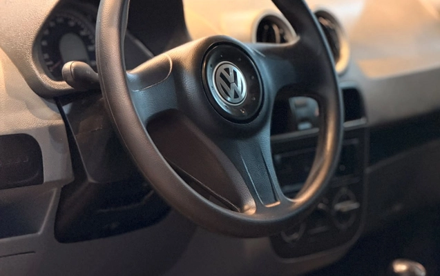 imagem-https://www.socarrao.com.br/sc-vehicle-images-prod/4322468/1791574742079-V2hhdHNBcHAgSW1hZ2UgMjAyNi0wOS0wOSBhdCAxNy4yMi40MCAoMSkuanBlZw.jpeg