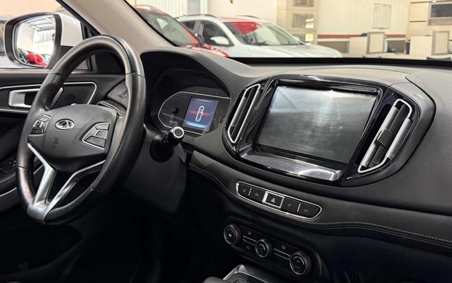 imagem-https://www.socarrao.com.br/sc-vehicle-images-prod/4322501/1791574920941-8556259_12_B_2418bbf3f2.jpeg