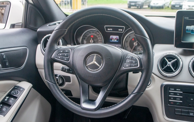 imagem-https://www.socarrao.com.br/sc-vehicle-images-prod/4322511/1791575031949-323a27cda7214c9b96f95d20c7bef649_1791573856165.jpg