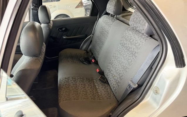 imagem-https://www.socarrao.com.br/sc-vehicle-images-prod/4322538/1791579845838-8dce30baaee644f08da2d56cf19e40e7_1791579780365.jpg