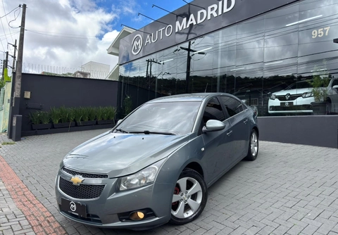 Chevrolet Cruze 2014 Cinza — foto 1 de 3
