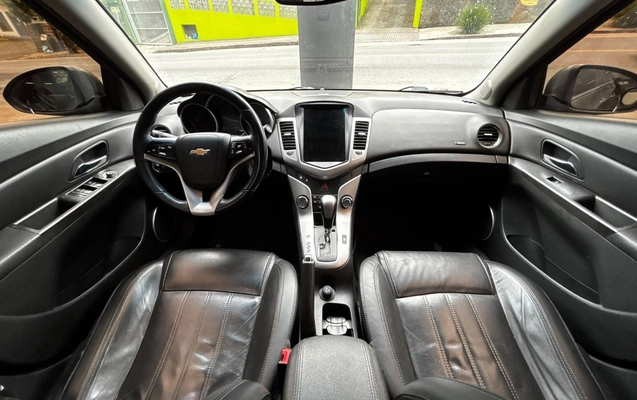 imagem-https://www.socarrao.com.br/sc-vehicle-images-prod/4322550/1791575433031-cd097935-c300-f223-05d1-3a24346359a6.jpg