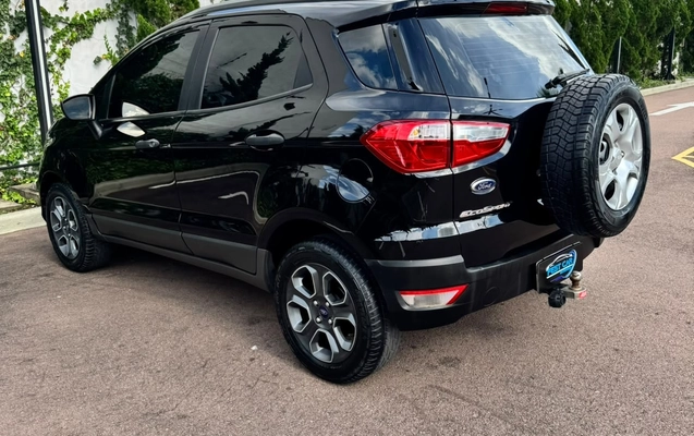 imagem-https://www.socarrao.com.br/sc-vehicle-images-prod/4322554/1791575448135-c40ca6ad-b190-48cc-b297-5ba9a1712bb5.jpg