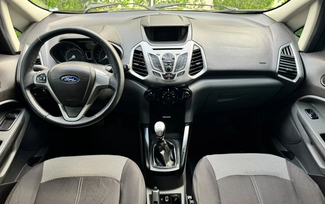 imagem-https://www.socarrao.com.br/sc-vehicle-images-prod/4322554/1791575448137-13c90895-965e-408e-9232-e77a24c34354.jpg