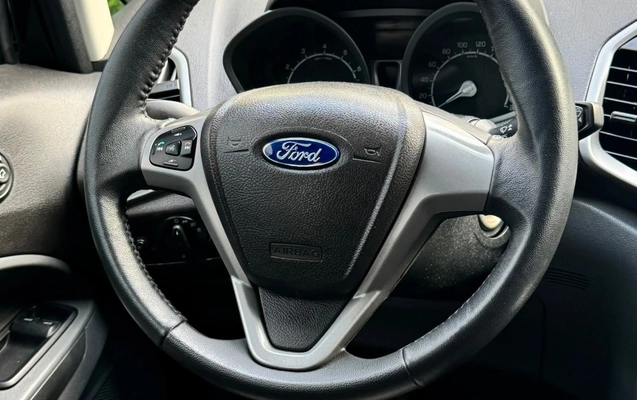 imagem-https://www.socarrao.com.br/sc-vehicle-images-prod/4322554/1791575448138-2f4d6465-bf9a-4148-936d-9d75a9b07666.jpg