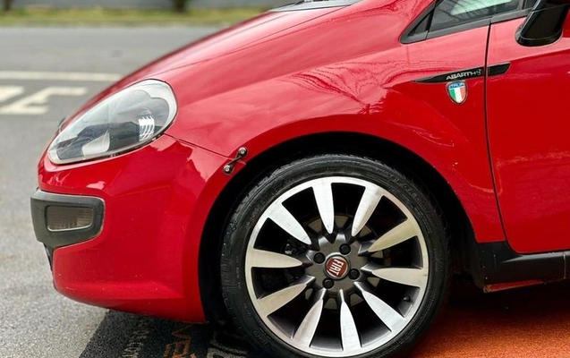 imagem-https://www.socarrao.com.br/sc-vehicle-images-prod/4322584/1791575575299-8544224_11_B_9fed09e362.jpeg