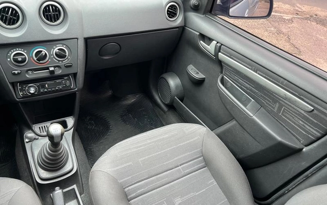 imagem-https://www.socarrao.com.br/sc-vehicle-images-prod/4322596/1791639027846-8307746_10_B_f9be661bc2.jpeg