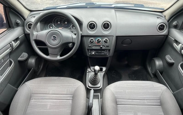 imagem-https://www.socarrao.com.br/sc-vehicle-images-prod/4322596/1791639027851-8307746_13_B_f701ca0f1d.jpeg