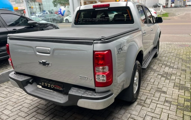 imagem-https://www.socarrao.com.br/sc-vehicle-images-prod/4322600/1791575736229-vehicle_image_1791575695_05ba45cb05f278dfb889b8b91787fb26.jpeg