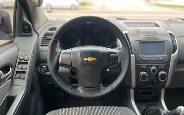 imagem-https://www.socarrao.com.br/sc-vehicle-images-prod/4322600/1791575736232-vehicle_image_1791575700_7bab693bda2e1eea25b36a3463c1911c.jpeg
