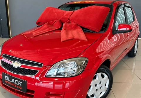Chevrolet Celta 2015 Vermelho — foto 1 de 3