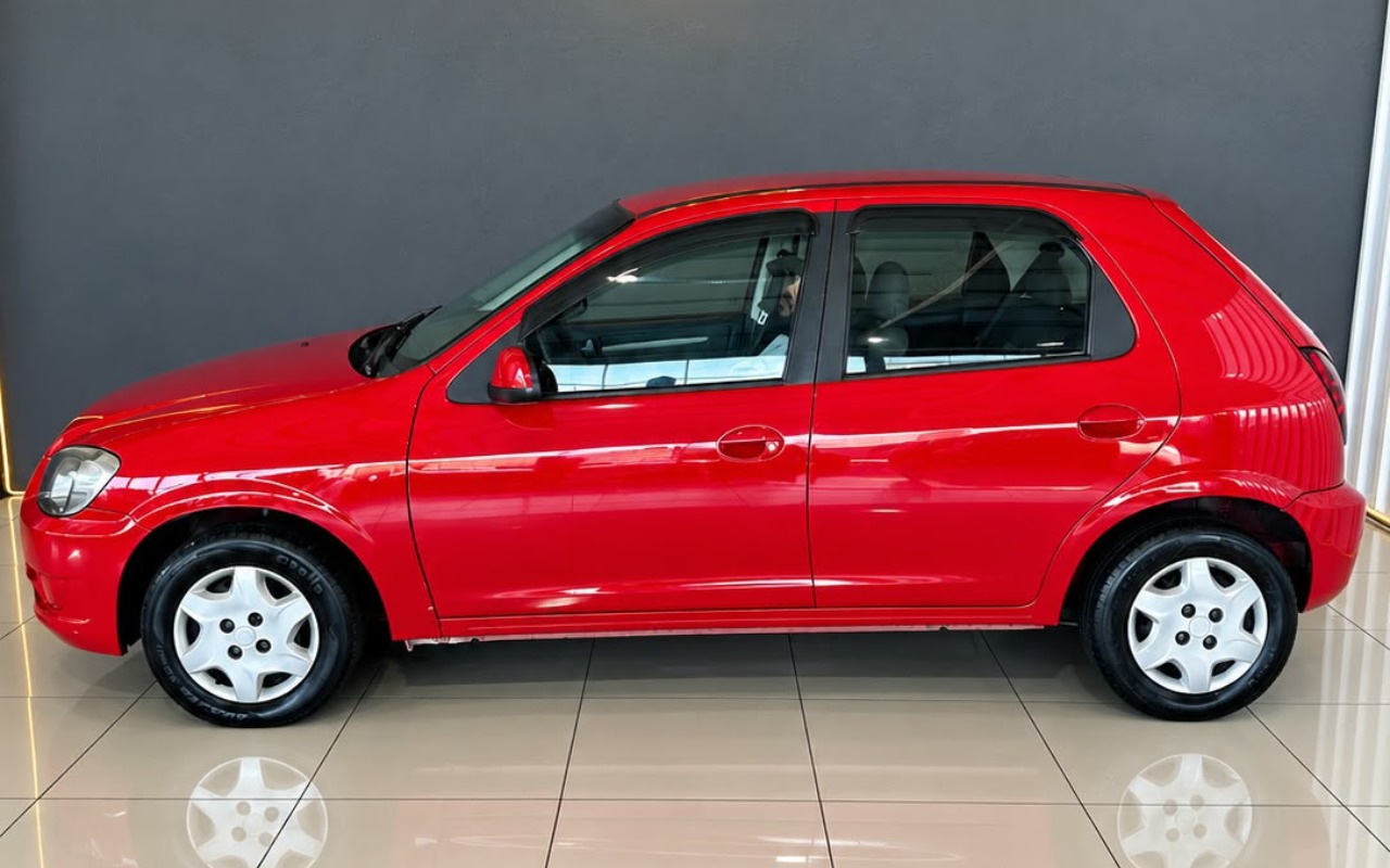 imagem-https://www.socarrao.com.br/sc-vehicle-images-prod/4322648/1791575899761-V2hhdHNBcHAgSW1hZ2UgMjAyNi0xMC0wOCBhdCAxMC4zNC40OSAoMSkuanBlZw.jpeg