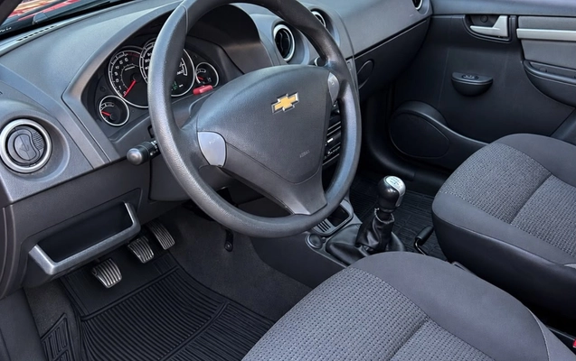 imagem-https://www.socarrao.com.br/sc-vehicle-images-prod/4322648/1791575900213-V2hhdHNBcHAgSW1hZ2UgMjAyNi0xMC0wOCBhdCAxMC4zNC41MSAoMSkuanBlZw.jpeg