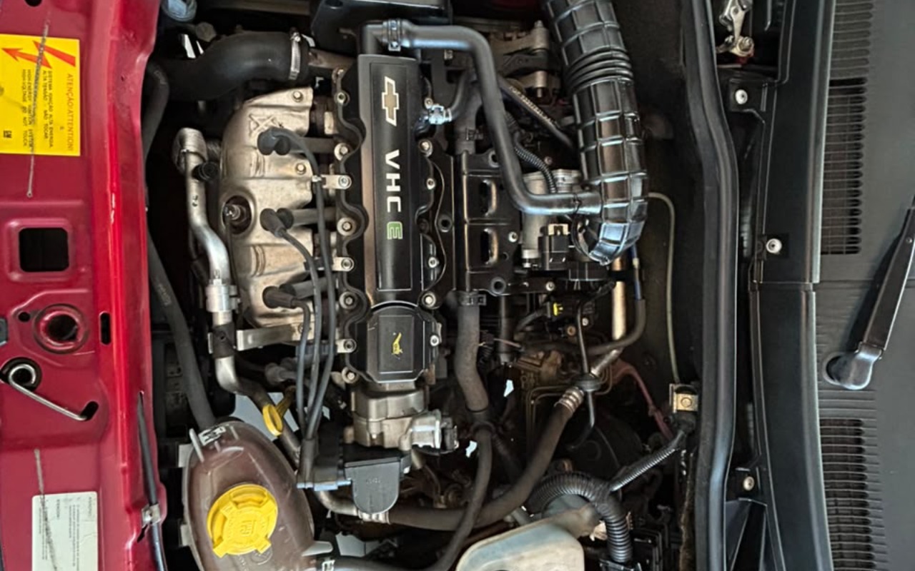 imagem-https://www.socarrao.com.br/sc-vehicle-images-prod/4322648/1791575900628-V2hhdHNBcHAgSW1hZ2UgMjAyNi0xMC0wOCBhdCAxMC4zNC41MyAoMSkuanBlZw.jpeg