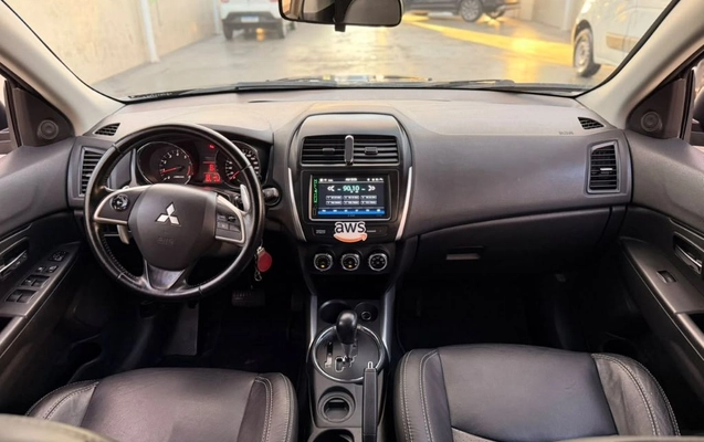 imagem-https://www.socarrao.com.br/sc-vehicle-images-prod/4322658/1791575973533-gb-6873930.jpg