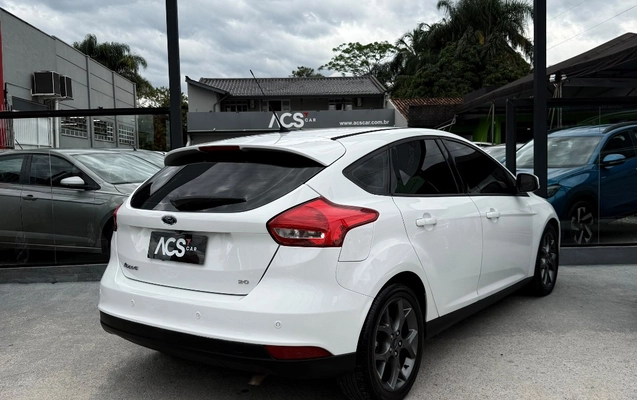 imagem-https://www.socarrao.com.br/sc-vehicle-images-prod/4322663/1791576050563-034c51c9c4be430584d8f9fd34b691ad_1791575979035.jpg