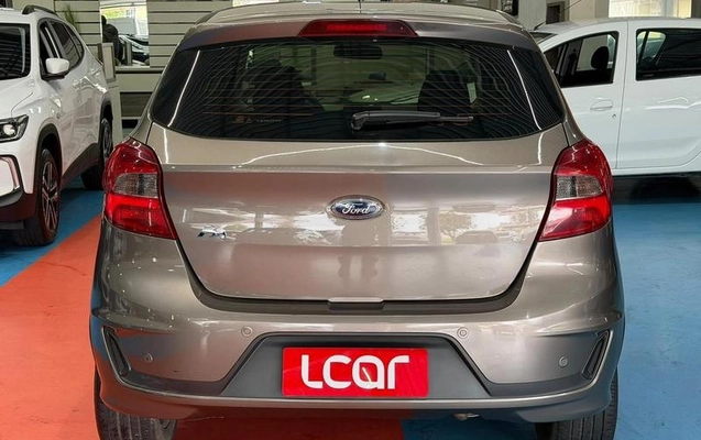 imagem-https://www.socarrao.com.br/sc-vehicle-images-prod/4322671/1791576222652-8556790_2_B_400afc5ff0.jpeg