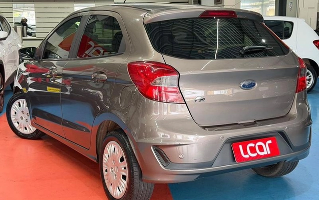 imagem-https://www.socarrao.com.br/sc-vehicle-images-prod/4322671/1791576222654-8556790_2_B_110f25a153.jpeg