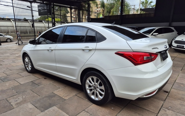 imagem-https://www.socarrao.com.br/sc-vehicle-images-prod/4322681/1792158867595-2oXxhH0Q5CWPv6vxA93WnWK1NkM4891K.jpg