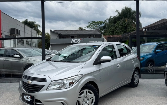 imagem-https://www.socarrao.com.br/sc-vehicle-images-prod/4322689/1791576403436-563e615816b44060ab3c763ee6d227f5_1791576308621.jpg