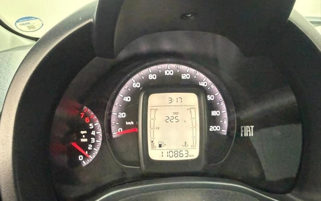 imagem-https://www.socarrao.com.br/sc-vehicle-images-prod/4322693/1791644350491-8428954_15_B_253511ceb4.jpeg
