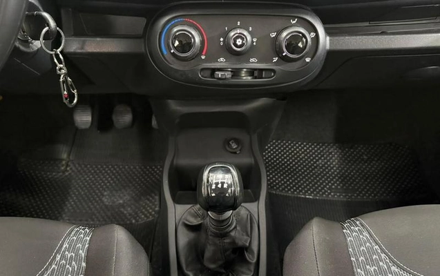 imagem-https://www.socarrao.com.br/sc-vehicle-images-prod/4322693/1791644350495-8428954_11_B_5f60e74c03.jpeg