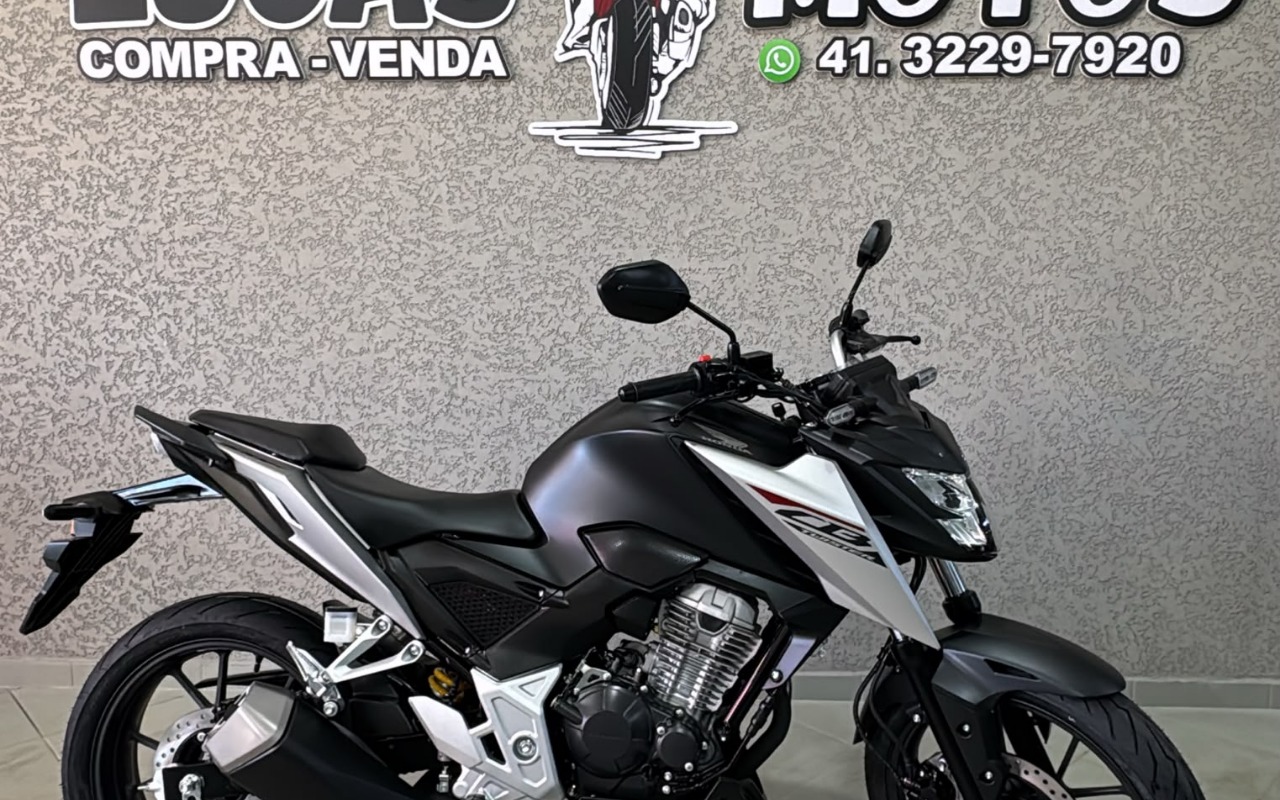 Honda CB 300F Twister Flex 2026 Cinza — foto 1 de 3