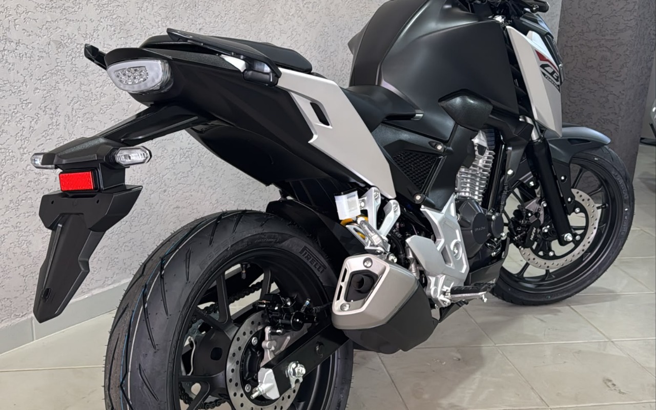 imagem-https://www.socarrao.com.br/sc-vehicle-images-prod/4322772/1791576713424-V2hhdHNBcHAgSW1hZ2UgMjAyNi0wOC0wMSBhdCAxMC4yMi4xMC5qcGVn.jpeg