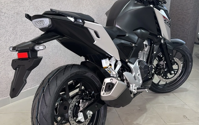 imagem-https://www.socarrao.com.br/sc-vehicle-images-prod/4322772/1791576713424-V2hhdHNBcHAgSW1hZ2UgMjAyNi0wOC0wMSBhdCAxMC4yMi4xMC5qcGVn.jpeg