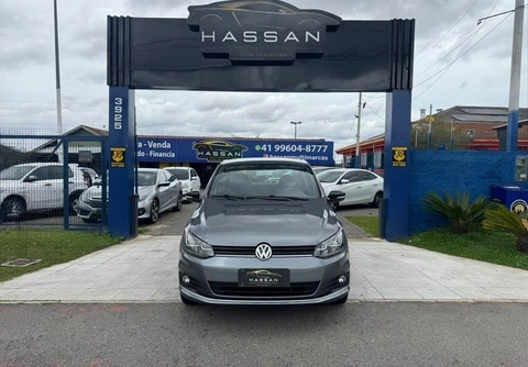 Volkswagen Fox 2018 Cinza — foto 1 de 3