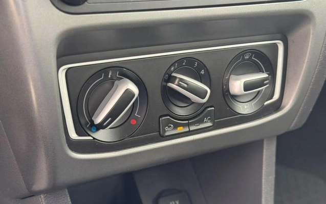 imagem-https://www.socarrao.com.br/sc-vehicle-images-prod/4322781/1791578239914-8554201_10_B_a58e3bd69e.jpeg