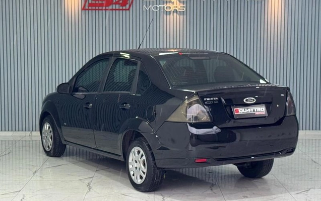 imagem-https://www.socarrao.com.br/sc-vehicle-images-prod/4322783/1791576876007-8543205_17_B_ab09a46bb8.jpeg